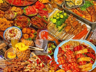 《龙隐小吃街小吃教程大全》[视频教学美食做法][56.8GB][价值上千]